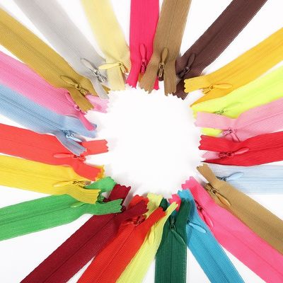 Naylon Deniz Görünmez Fermuar Renkli Nokta At Yastık Yastık Plastik Fermuar