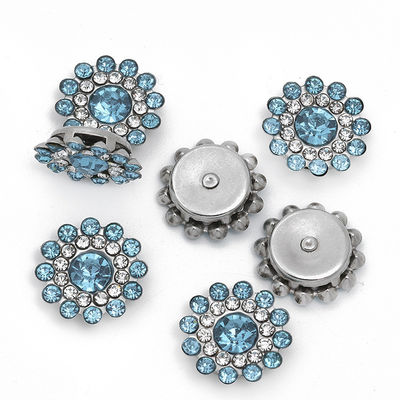 Aksesuar Çin Toptan Rhinestone Pearl Diamond Kristal Metal Düğme Giysi Saç Yay Merkezi